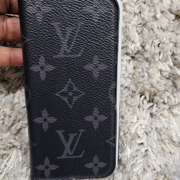 LOUIS VUITTON Eclipse iPhone 7/8+ Plus Folio case - Picture 14 of 15